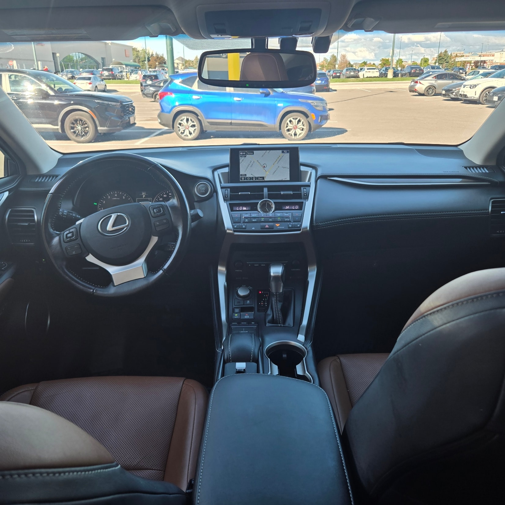2017 Lexus NX 200t — photo 6 of 9