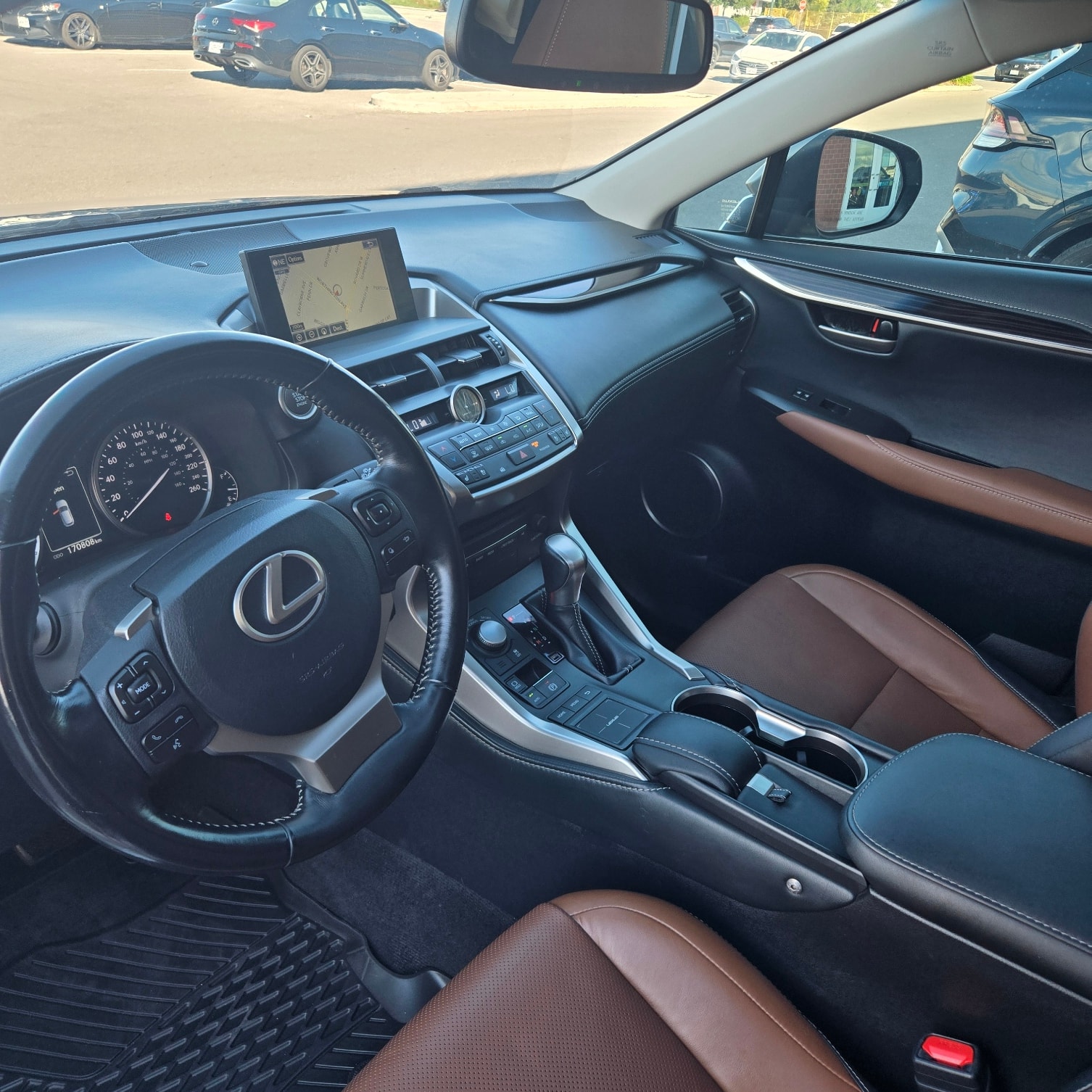 2017 Lexus NX 200t — photo 5 of 9