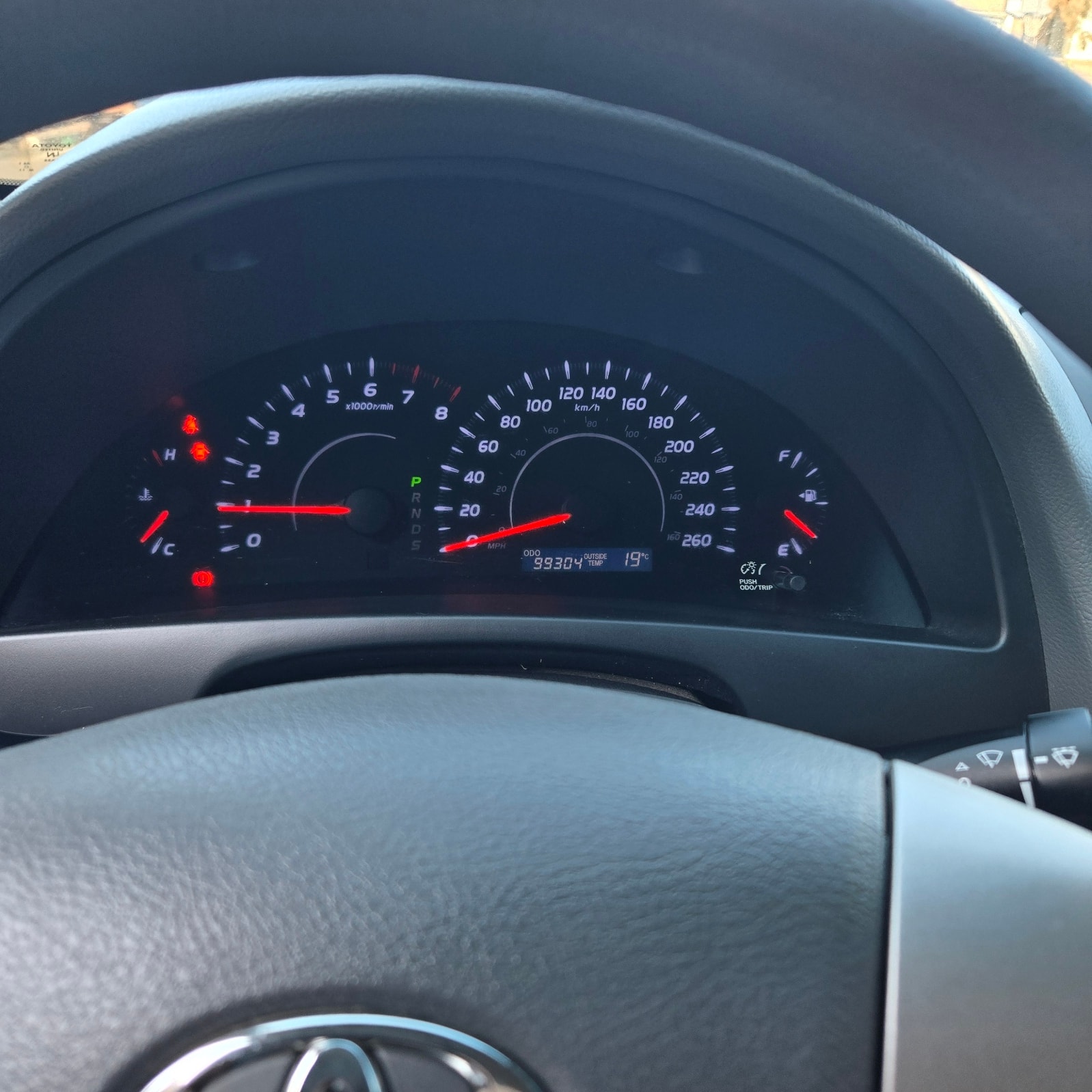 2011 Toyota Camry LE V6 — photo 9 of 9
